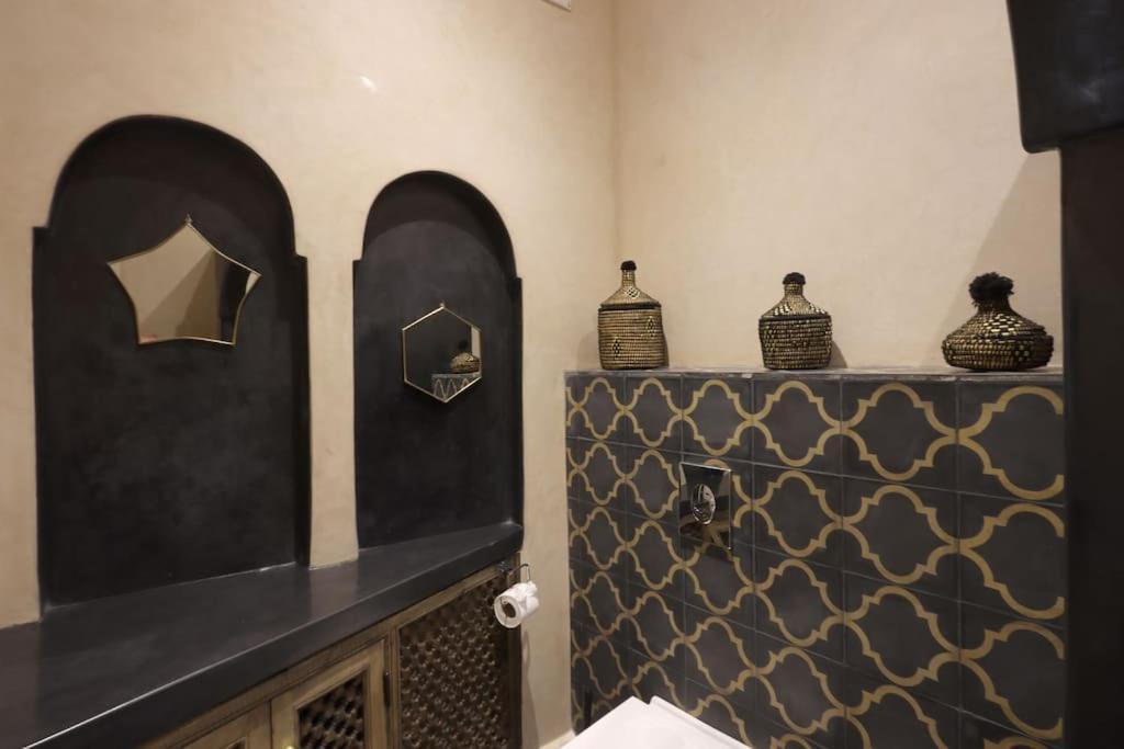 Riad L'ideal 4 Grand Riad Authentique Au Coeur De La Medina Villa