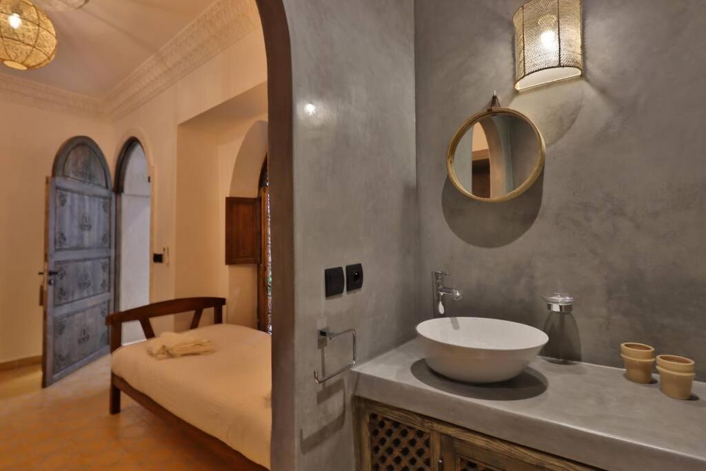 Villa Riad L'ideal 4 Grand Riad Authentique Au Coeur De La Medina Marrakesh